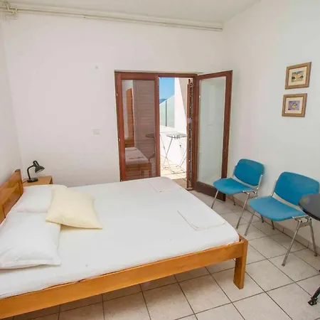 1 Daire Omiš