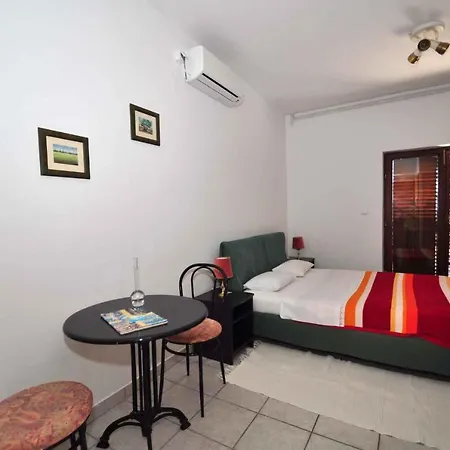 Apartment 1 Omis